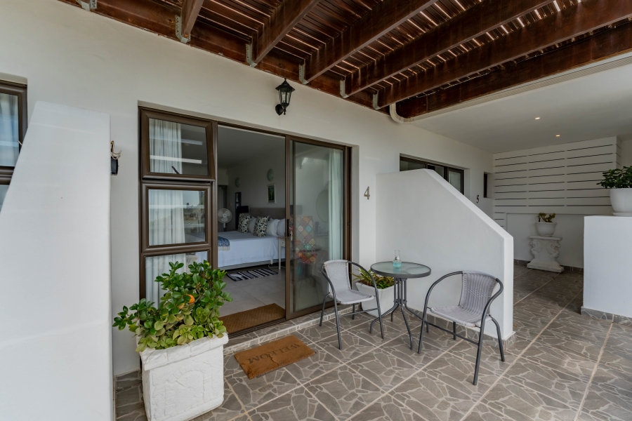 10 Bedroom Property for Sale in St Francis Bay Village Eastern Cape